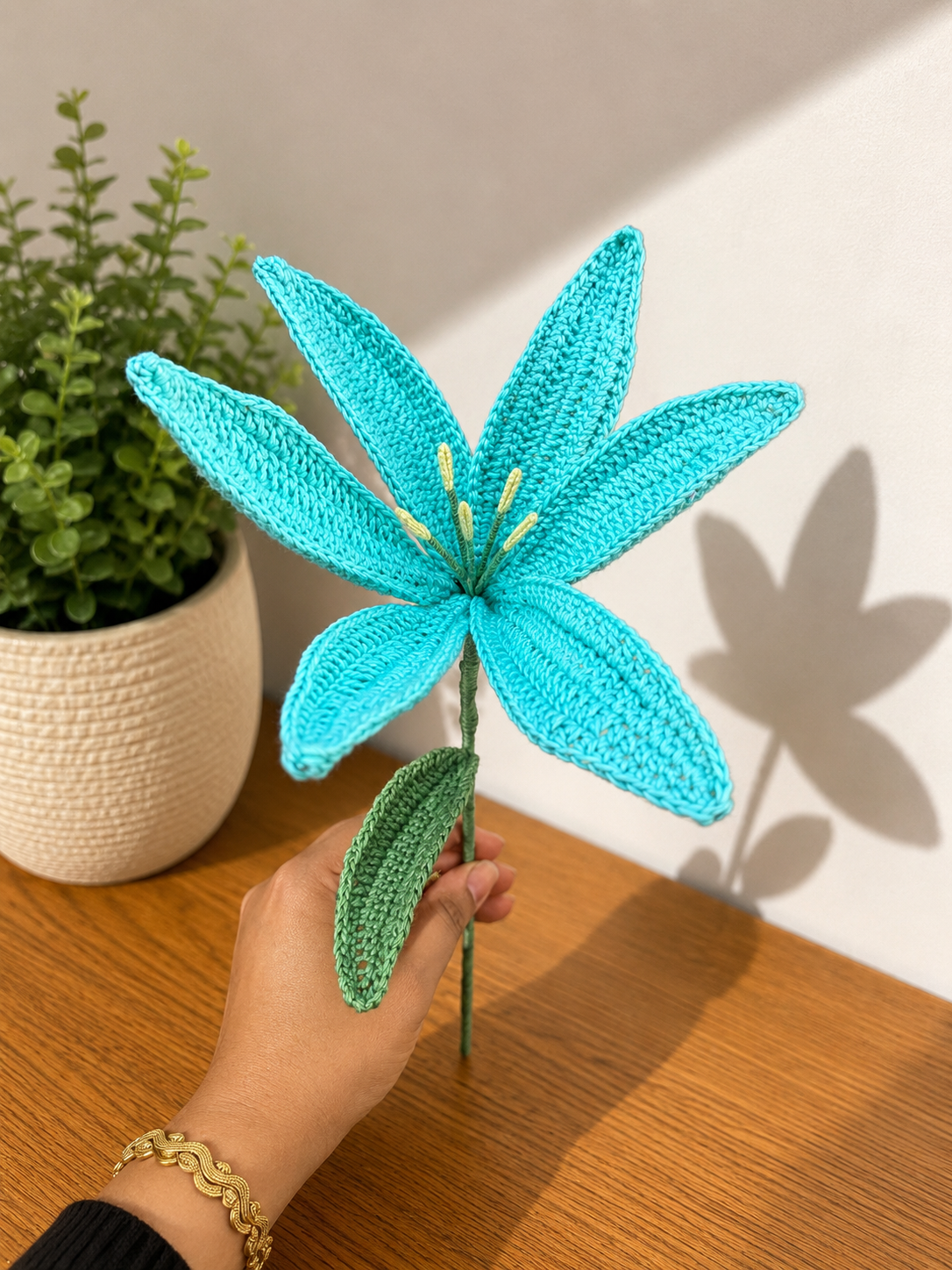 Aqua bloom